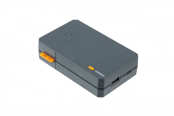 Xtorm Powerbank 10 000 mAh 15 W USB-C & USB-A Harmaa