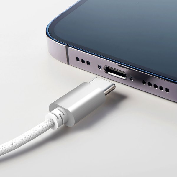 Mixx Langalliset SoundPort USB-C -kuulokkeet, valkoinen