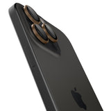 Spigen iPhone 16 Pro/Pro Max/17 Pro/Pro Max Kameran suojalasi GLAS.tR EZ Fit Optik Pro 2-pakkaus Desert Titanium