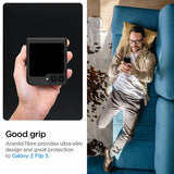 Spigen Samsung Galaxy Z Flip 6/Flip 7 FE Air Skin Aramid -suojakuori, musta