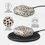 Burga AirPods Pro 3 -kuoret, design Almond Latte