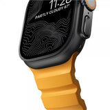 Nomad Apple Watch 44/45/46mm/Ultra 49mm ranneke Rocky Point, musta, aurinko