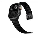 Nomad Apple Watch 44/45/46mm/Ultra 49mm ranneke Titanium Band musta
