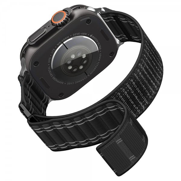 Spigen Apple Watch 44/45/46mm/Ultra 49mm ranneke WBF0 musta