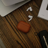 KeyBudz AirPods Pro 2 -kuori, Artisan Series, ruskea