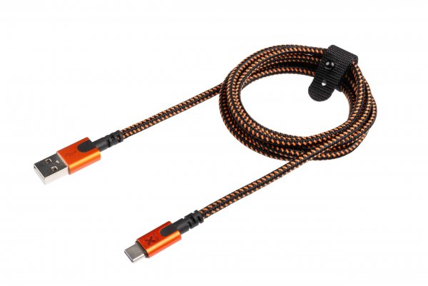 Xtorm Xtreme USB-A–USB-C-kaapeli 1,5 m musta/oranssi