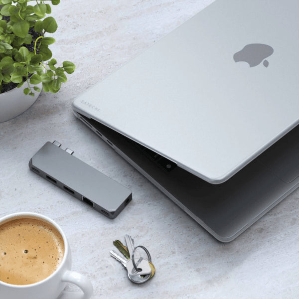 Satechi MacBook Air 13 M2 (A2681)/M3 (A3113) Kuori Eco-Hardshell Case Clear