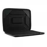 Urban Armor Gear (UAG) suojakotelo 13 tuuman, musta