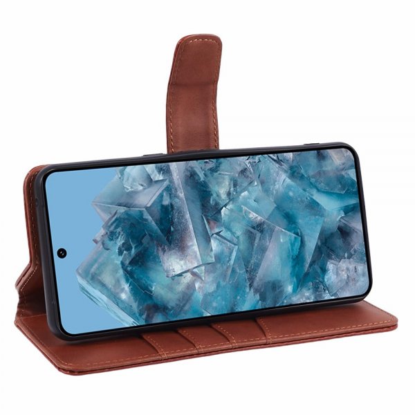 Nordic Covers Google Pixel 8 Pro suojakotelo Essential Leather Maple Brown