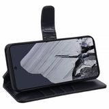Nordic Covers Google Pixel 9/Pixel 9 Pro Essential Leather -suojakotelo, Raven Black