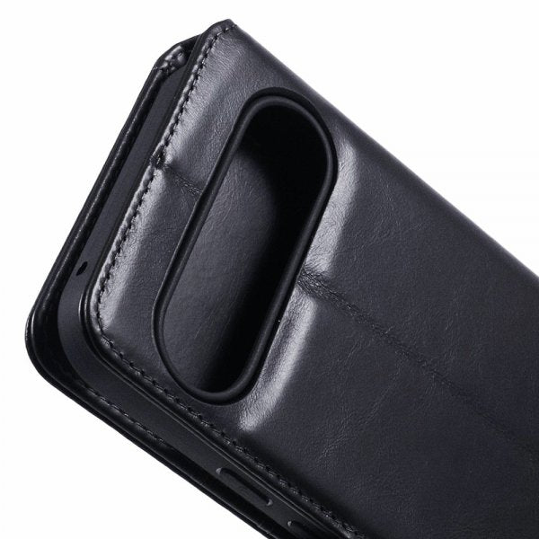 Nordic Covers Google Pixel 9/Pixel 9 Pro Essential Leather -suojakotelo, Raven Black