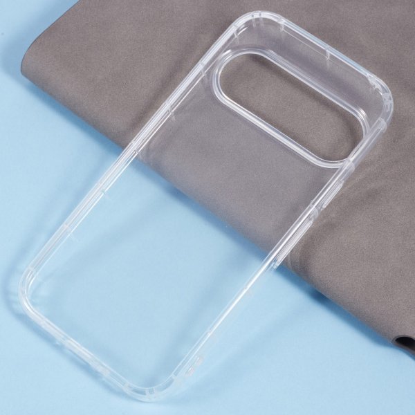 Nordic Covers Google Pixel 9/Pixel 9 Pro Kuori Feather Series Läpinäkyvä