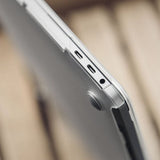 Moshi iGlaze MacBook Pro 16 (A2141) Kuori Kirkas