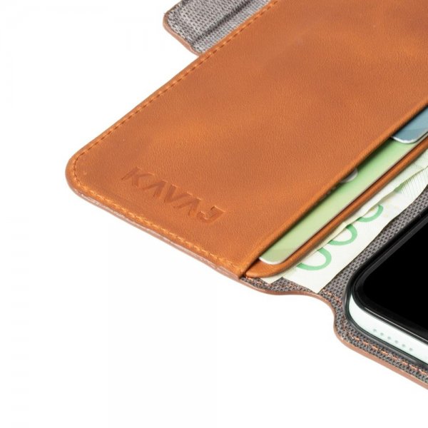 KAVAJ iPhone 11 -suojakuori Phoenix Ruskea