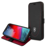 Ferrari iPhone 12 Pro Max -suojakuori, Logo Perforoitu Musta