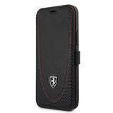 Ferrari iPhone 12 Pro Max -suojakuori, Logo Perforoitu Musta