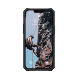 Urban Armor Gear (UAG) iPhone 13 Pro Max -suojakuori, Monarch Carbon Fiber