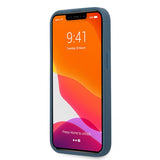 Guess iPhone 13 Pro Max -suojakuori Printed Stripe, sininen