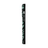 Richmond & Finch iPhone 13 Pro -suojakuori Emerald Zebra