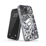 Adidas iPhone 13 Pro kuori, Snap Case Leopardinharmaa