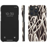 agood company iPhone 13 Pro kuori Kasvipohjainen Graffiti Heart Black White