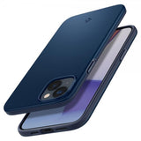 Spigen iPhone 14 Plus Thin Fit -suojakuori, laivastonsininen