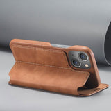 Lc.Imeeke iPhone 14 Plus Flip-suojakotelo, vaaleanruskea