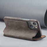 Lc.Imeeke iPhone 14 Plus Flip-kotelo, tummanruskea