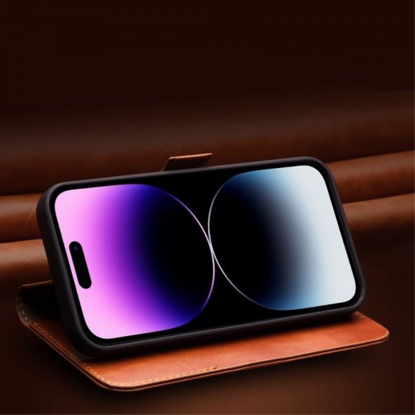 Qialino iPhone 14 Pro Max -kotelo, aitoa nahkaa, ruskea
