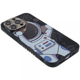 iPhone 14 Pro Max Kuori Astronautti Musta Harmaa