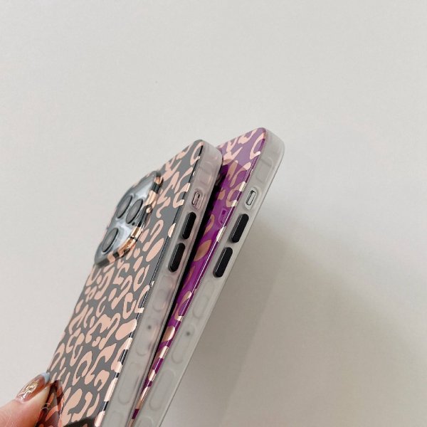 iPhone 14 Pro Max Leopardikuvioinen kuori Valkoinen