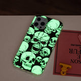 iPhone 14 Pro Max Kuoret Kalloaiheella
