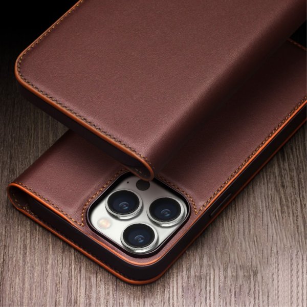 Qialino iPhone 15 Pro Max suojakotelo, aitoa nahkaa, mattapintainen, ruskea