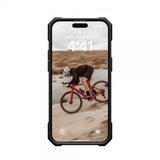 Urban Armor Gear (UAG) iPhone 15 Pro Max Kuori Essential Armor MagSafe Musta