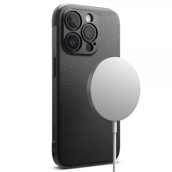 Ringke iPhone 15 Pro Max -suojakuori Onyx Magnetic Musta