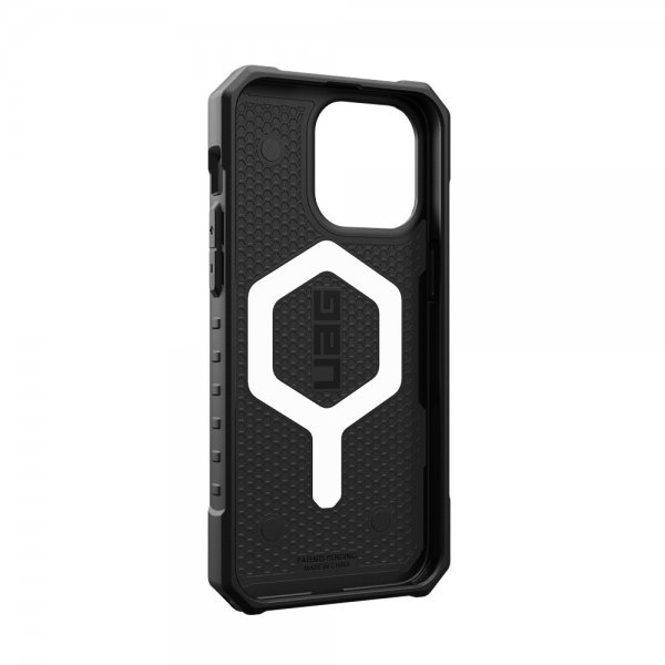 Urban Armor Gear (UAG) iPhone 15 Pro Max Kuori Pathfinder MagSafe Musta