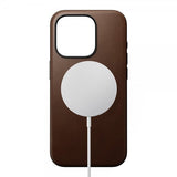 Nomad iPhone 15 Pro -suojakuori, moderni nahkakuori, ruskea