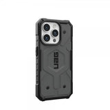 Urban Armor Gear (UAG) iPhone 15 Pro -suojakuori Pathfinder MagSafe, hopea