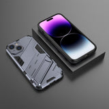 iPhone 15 -kotelo jalustalla, tummansininen