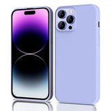 X-Level iPhone 15 -silikonikuori, punainen