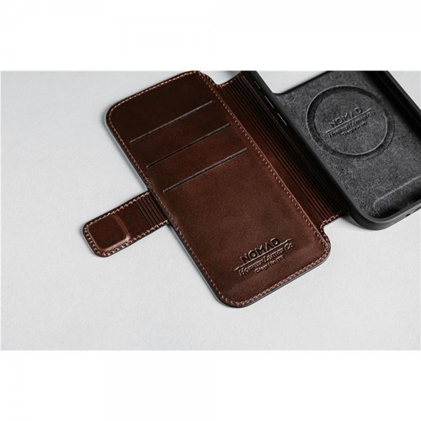 Nomad iPhone 17 Pro Max -suojakotelo, Modern Leather Folio, Horween Rustic Brown