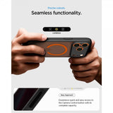 Spigen iPhone 17 Pro -suojakuori Ultra Hybrid MagFit Frost Black Orange