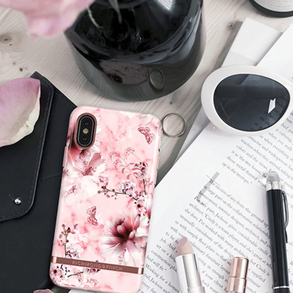 Richmond & Finch iPhone X/Xs Kuori Pink Marble Floral
