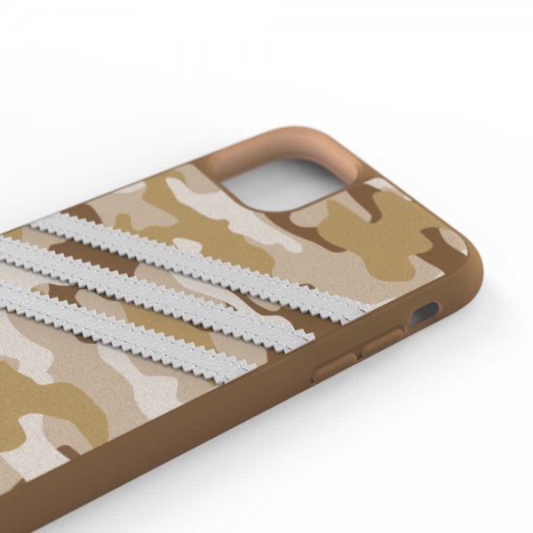 Adidas iPhone 11 -suojakuori tai Moulded Case Camo FW19 Raw Gold