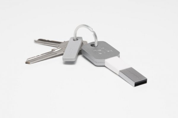 Bluelounge Kii Micro-USB, valkoinen