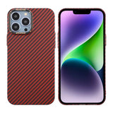 iPhone 13 Pro Max -hiilikuitukuvioinen kuori, punainen