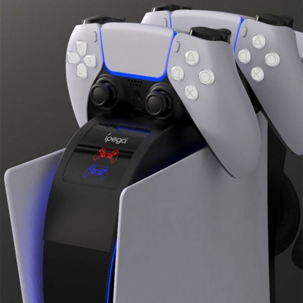 Ipega päälle asennettava ohjainlaturi sisäänrakennetulla tuulettimella PlayStation 5:lle