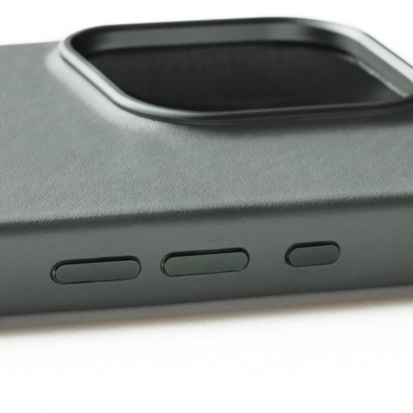 Mujjo iPhone 16 Pro -kotelo täysin nahkaa, Green Smoke