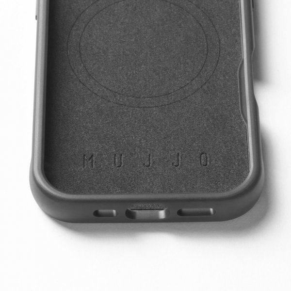 Mujjo iPhone 16 Pro Shield Case - Steel Blue