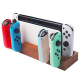 Nintendo Switch -lataustelakka Joy-Coneille, jossa on pelisäilytys, ruskea